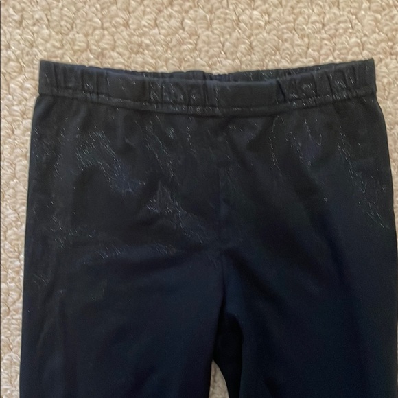 365 KIDS BY GARANIMALS Girls Size 7 Shimmery Black Capri Leggings - Picture 2 of 5